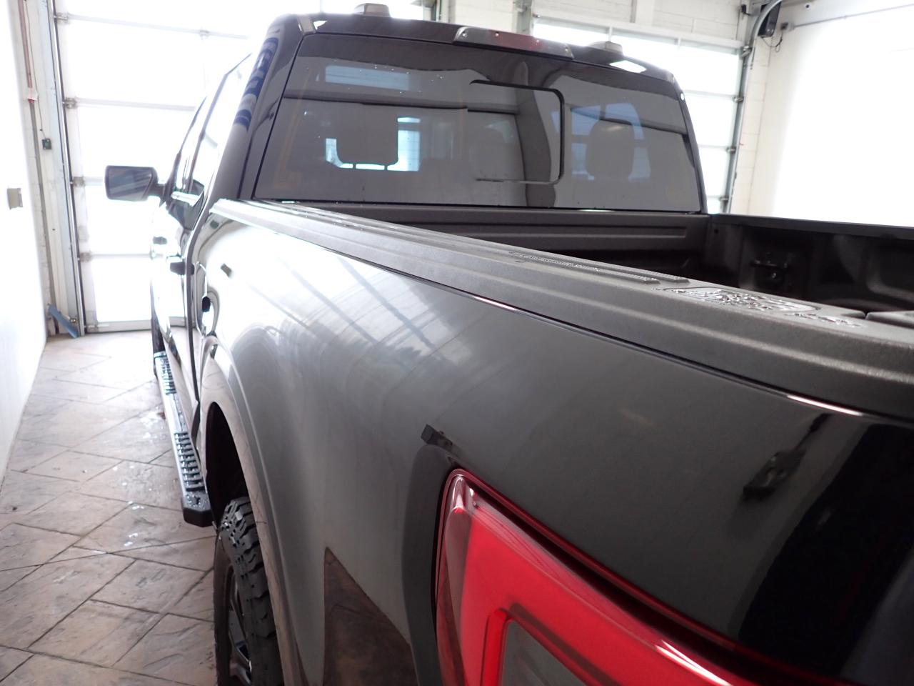 2022 Ford F-150 LARIAT SUPERCREW LEATHER NAVI SUNROOF 5.5 BOX 4WD Photo