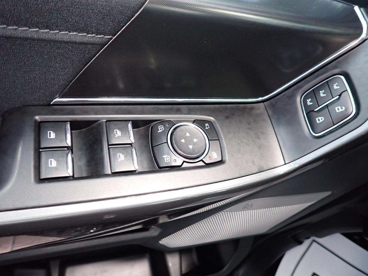 2022 Ford F-150 LARIAT SUPERCREW LEATHER NAVI SUNROOF 5.5 BOX 4WD Photo