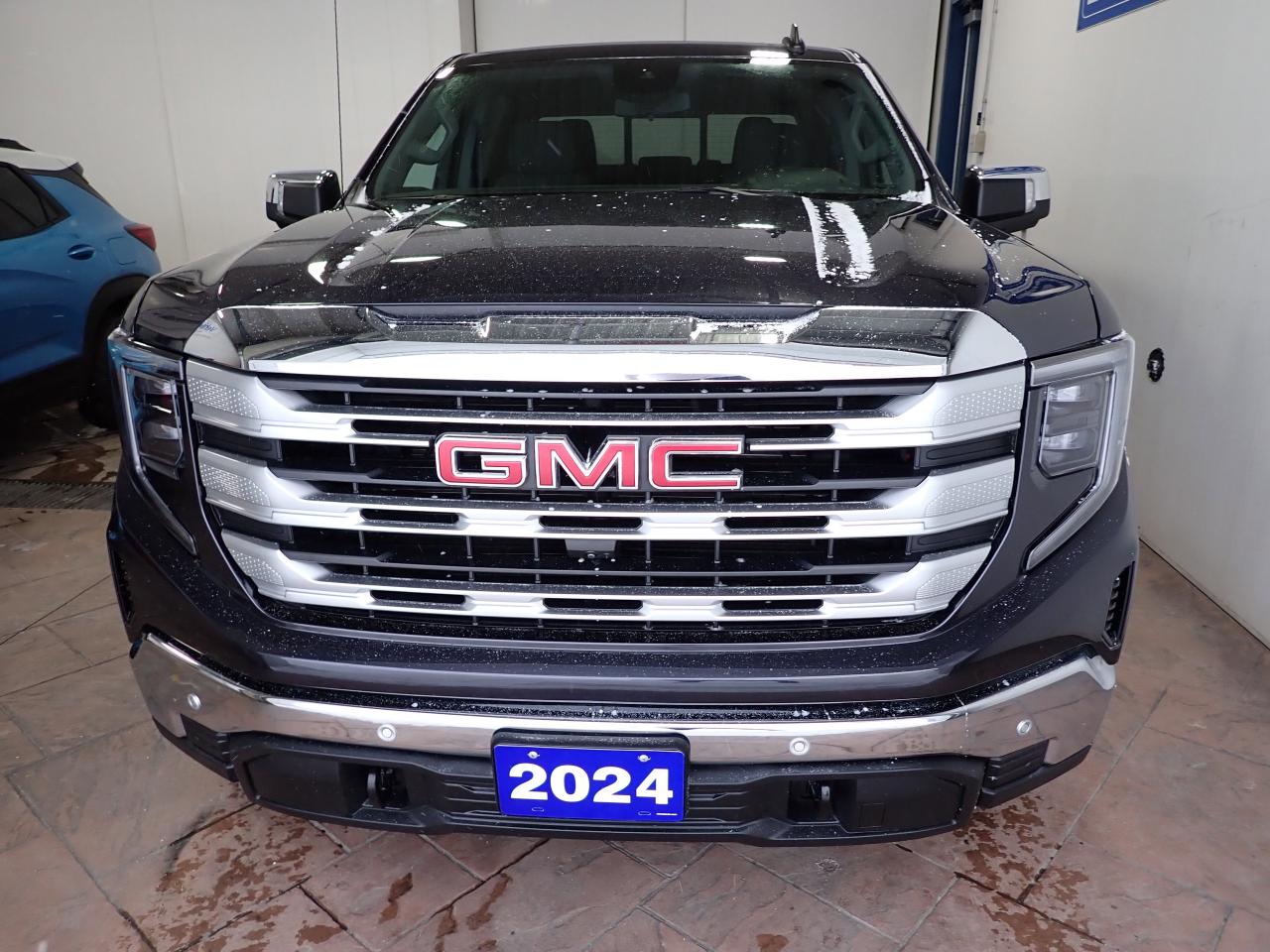 2024 GMC Sierra 1500 SLE Crew Cab 4WD Photo