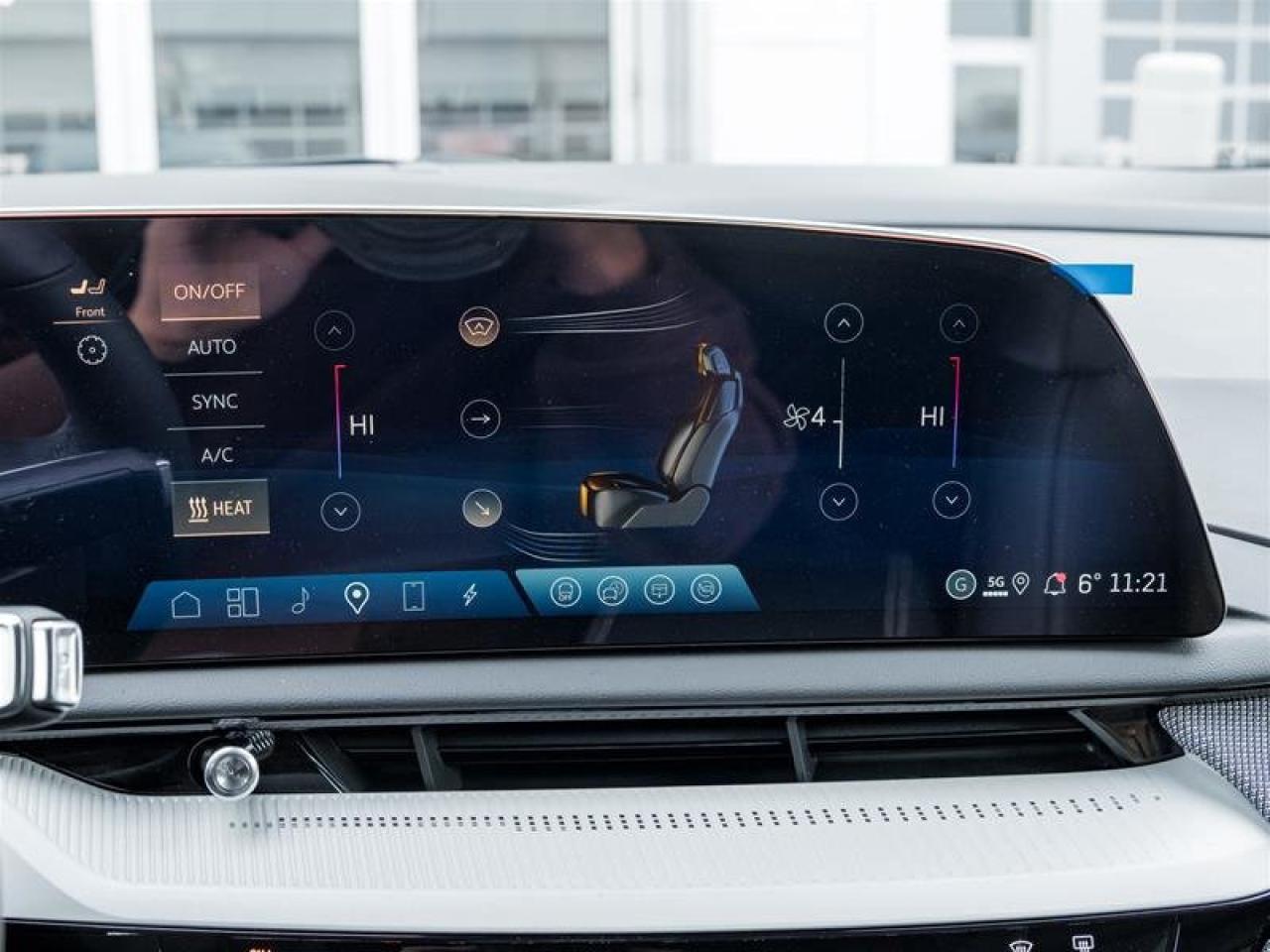 2026 Cadillac OPTIQ Sport Photo