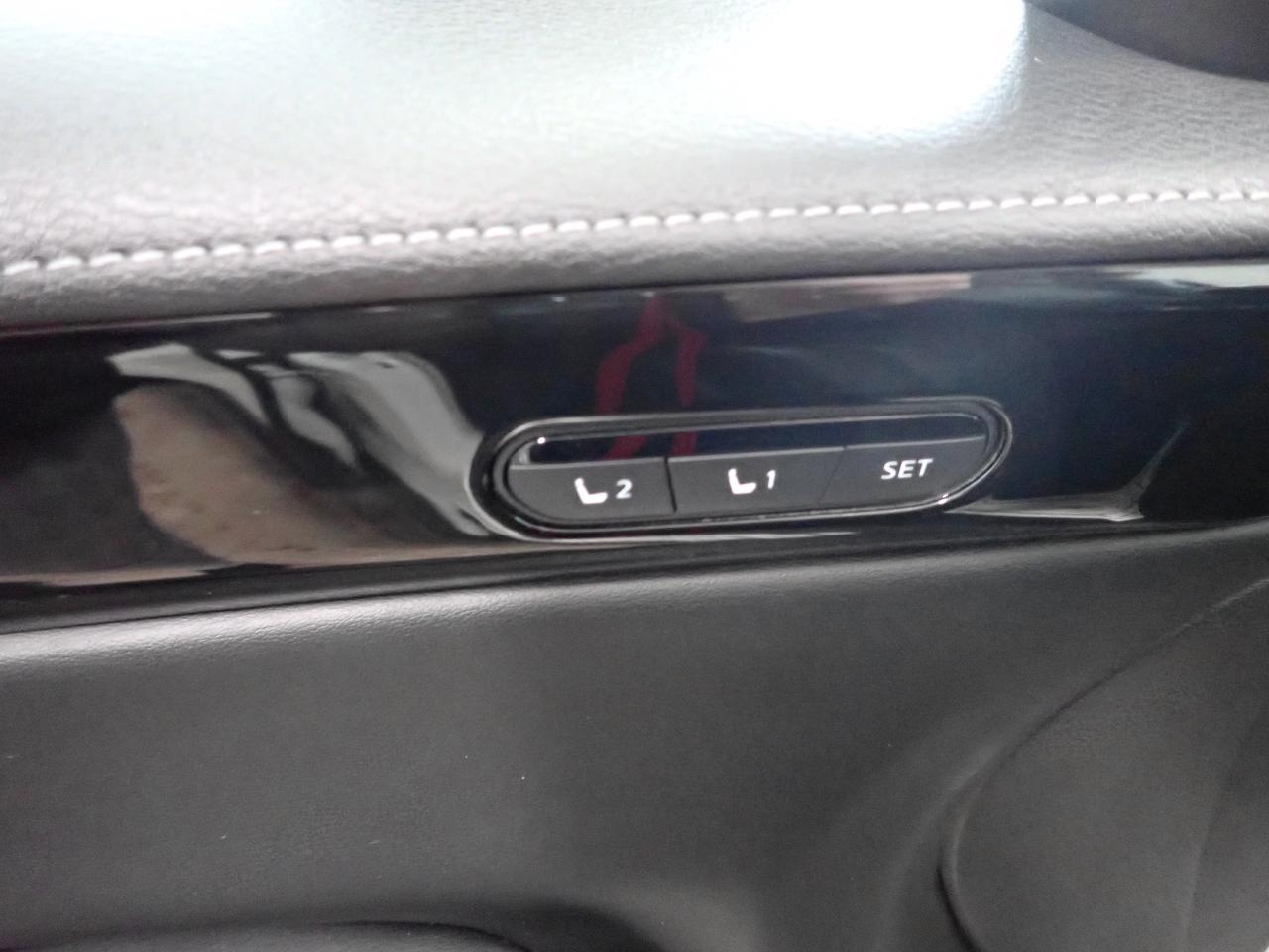 2024 Infiniti QX60 PURE AWD LEATHER SUNROOF Photo