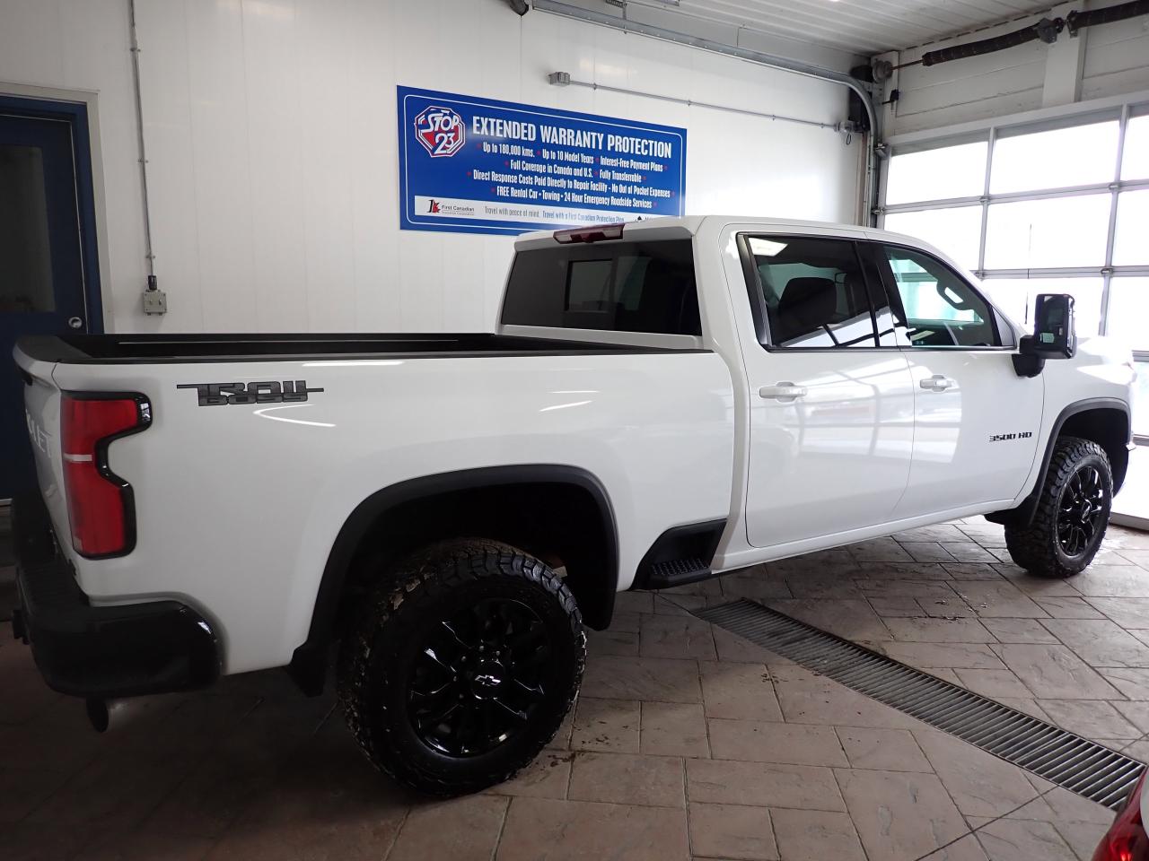 2025 Chevrolet Silverado 3500HD LTZ 4WD CREW CAB LEATHER NAVI  *DIESEL* TRAILBOSS Z71 Photo
