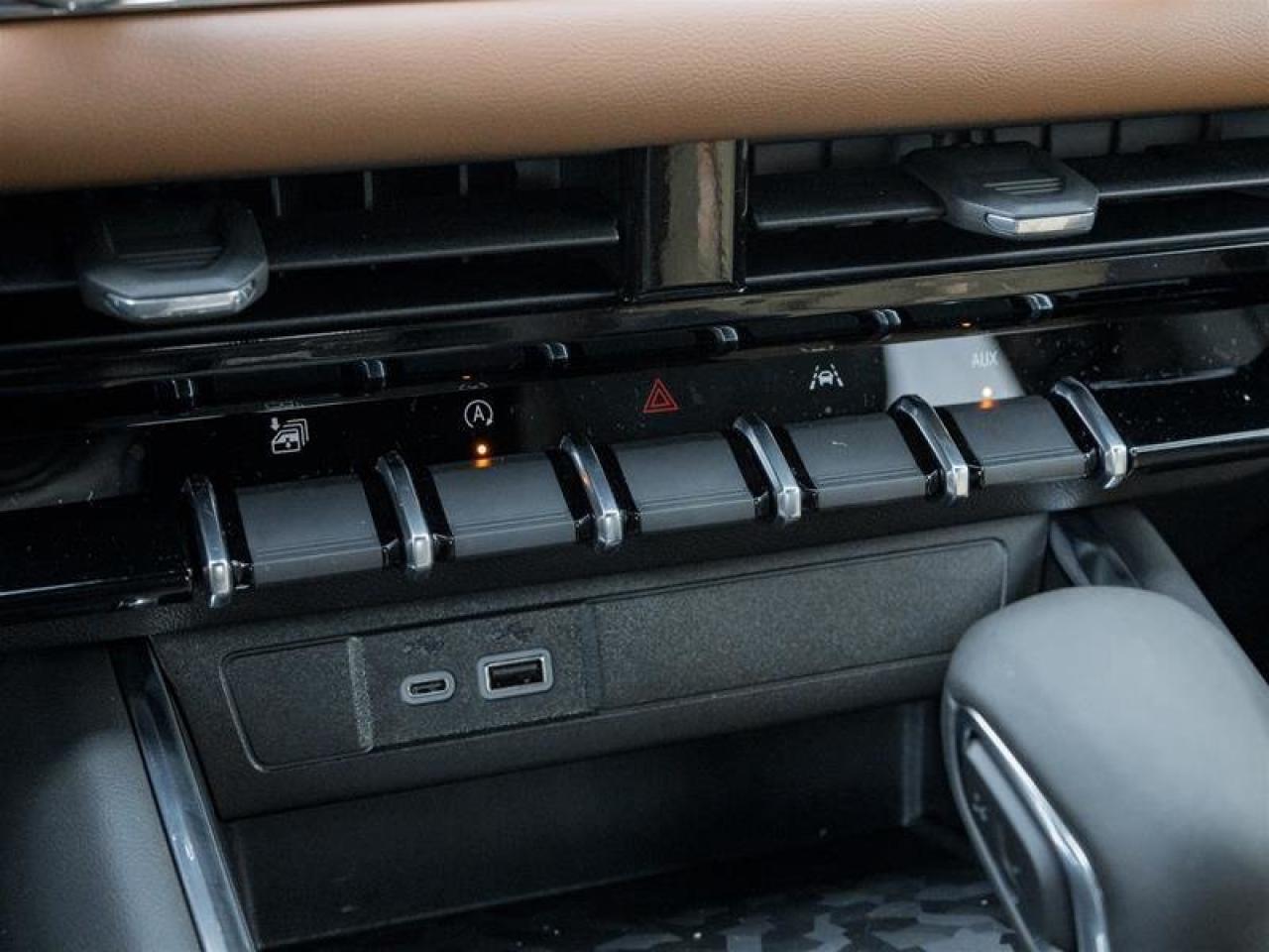 2026 GMC Canyon AT4 Photo