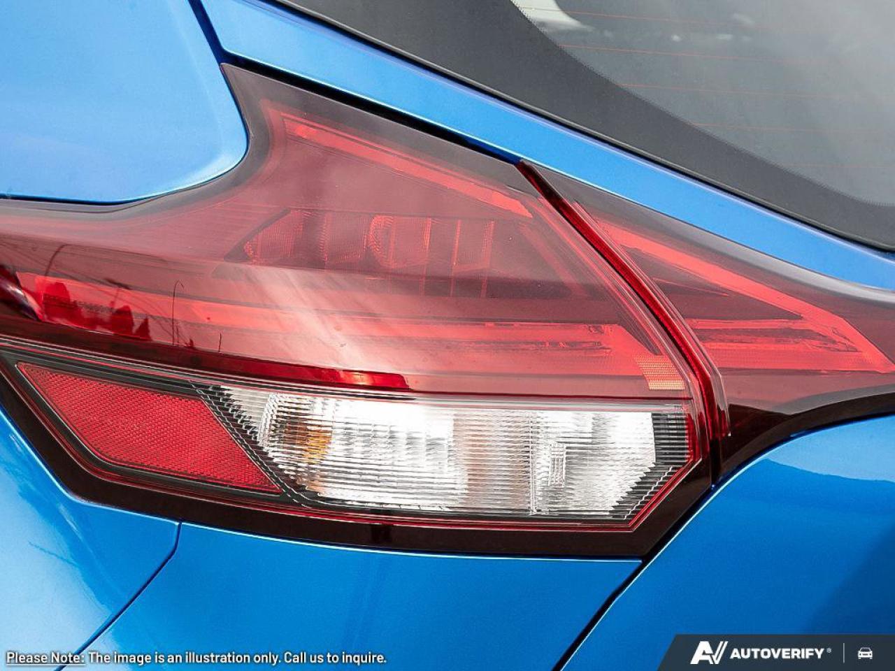 2025 Nissan Kicks Play SV Photo