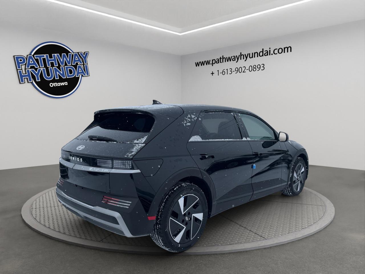 2025 Hyundai IONIQ 5 Preferred Photo