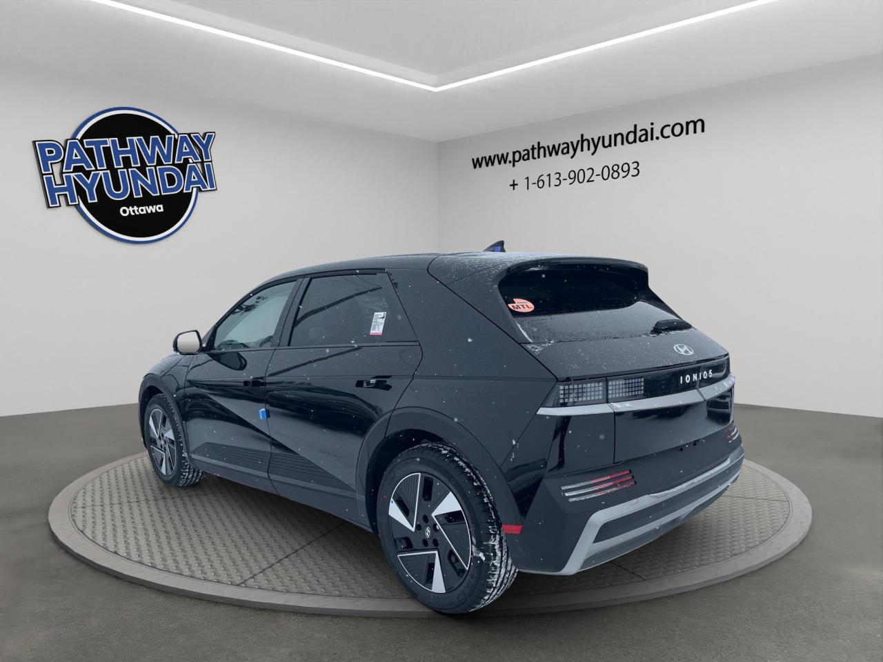 2025 Hyundai IONIQ 5 Preferred Photo