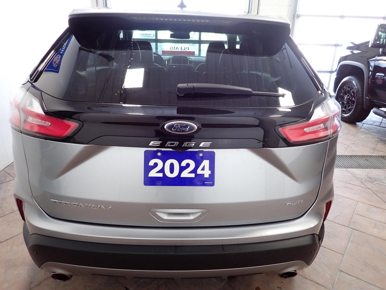 2024 Ford Edge Titanium AWD LEATHER SUNROOF Photo