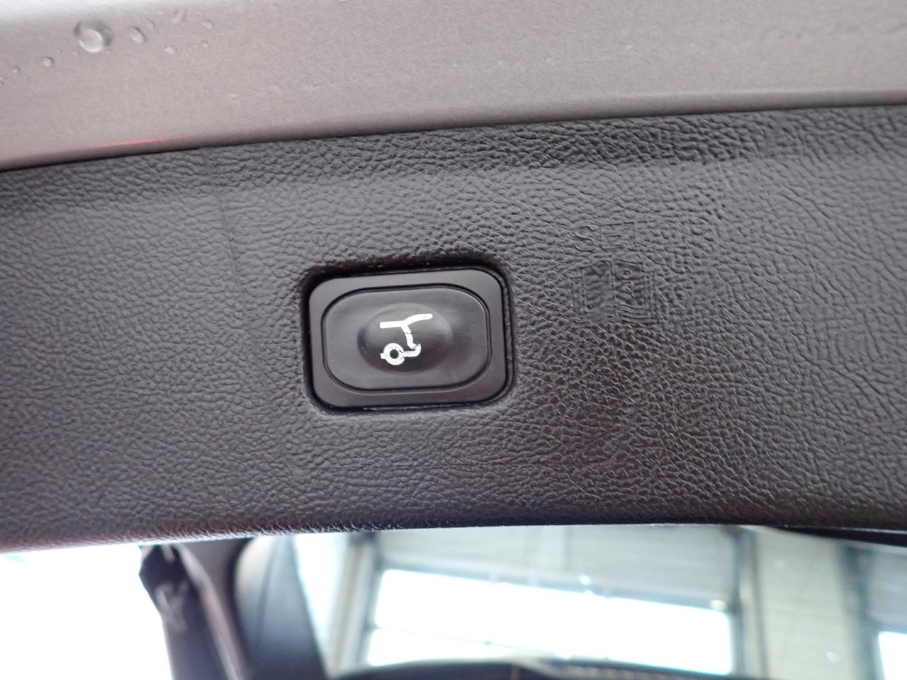 2024 Ford Edge Titanium AWD LEATHER SUNROOF Photo4