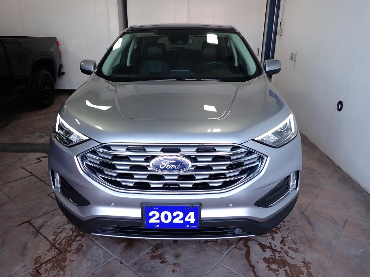 2024 Ford Edge Titanium AWD LEATHER SUNROOF Photo