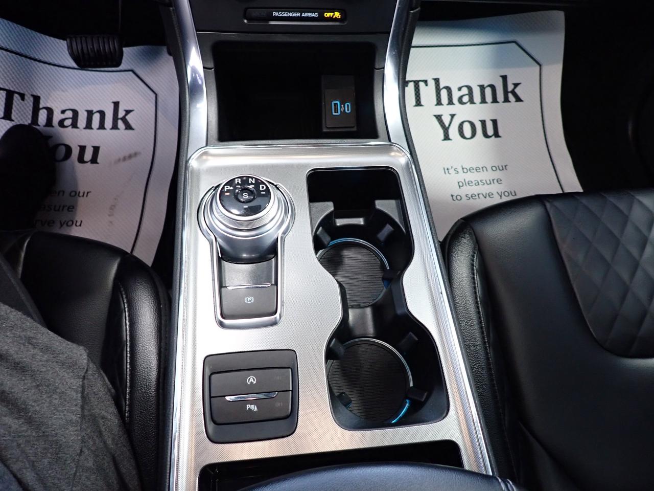 2024 Ford Edge Titanium AWD LEATHER SUNROOF Photo