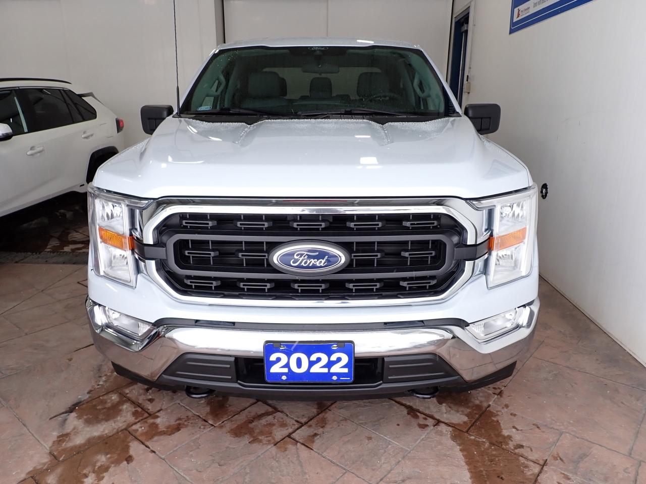 2022 Ford F-150 XLT SUPERCREW 6.5FT BOX NAVI 4WD Photo