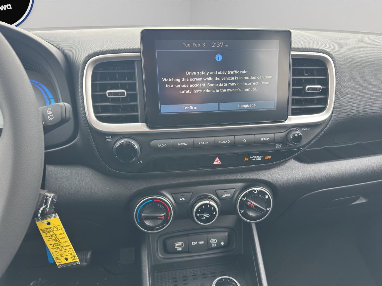 2026 Hyundai Venue Essential Photo