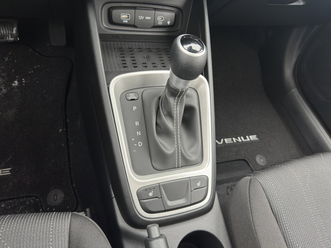 2026 Hyundai Venue Essential Photo