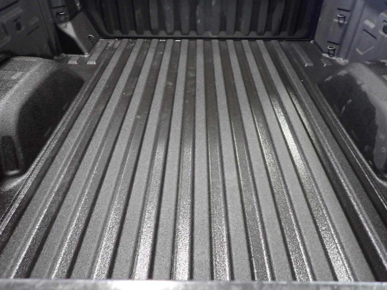 2024 Chevrolet Silverado 1500 Custom Crew Cab 4WD Photo