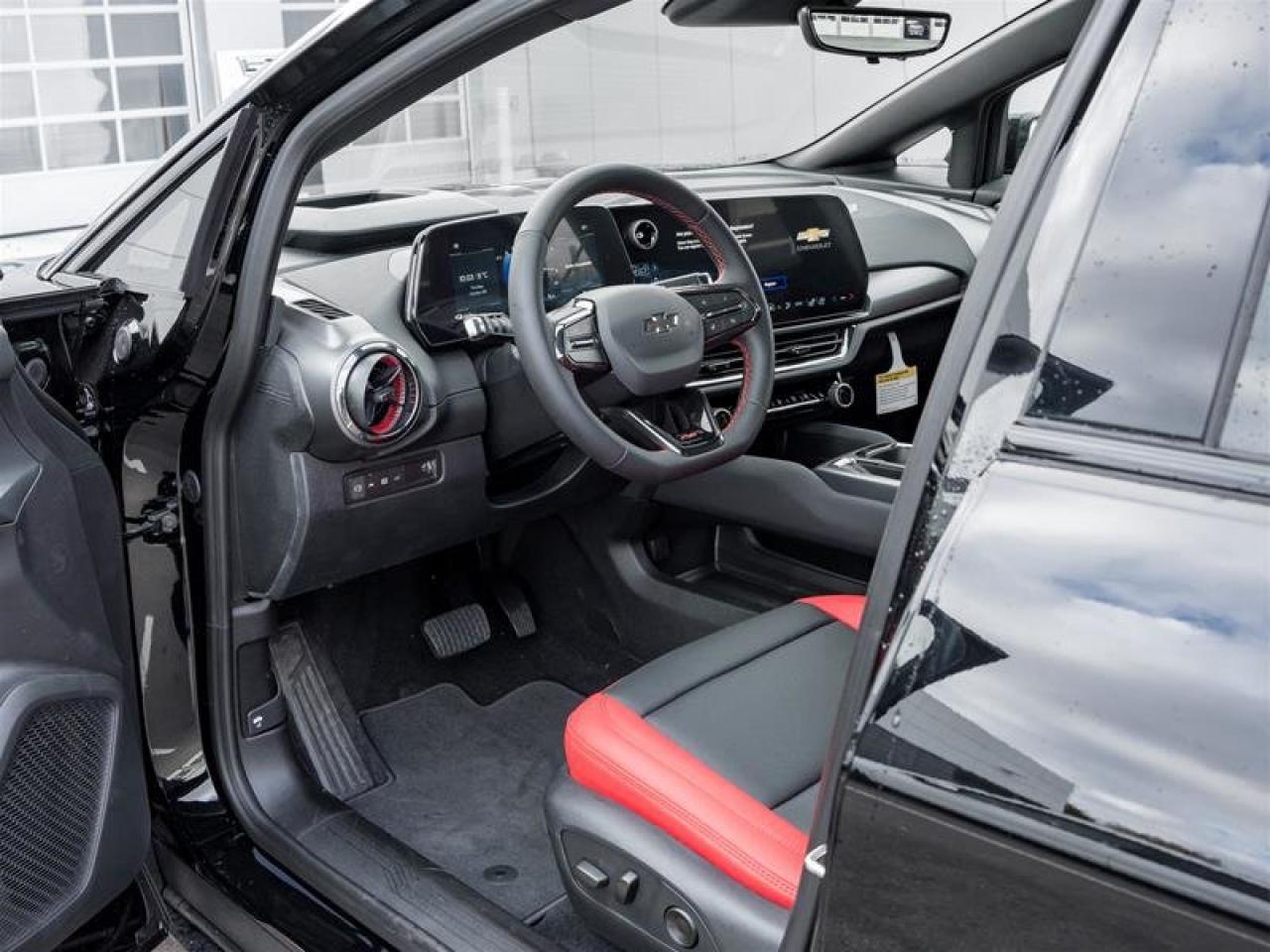 2026 Chevrolet Equinox EV RS Photo