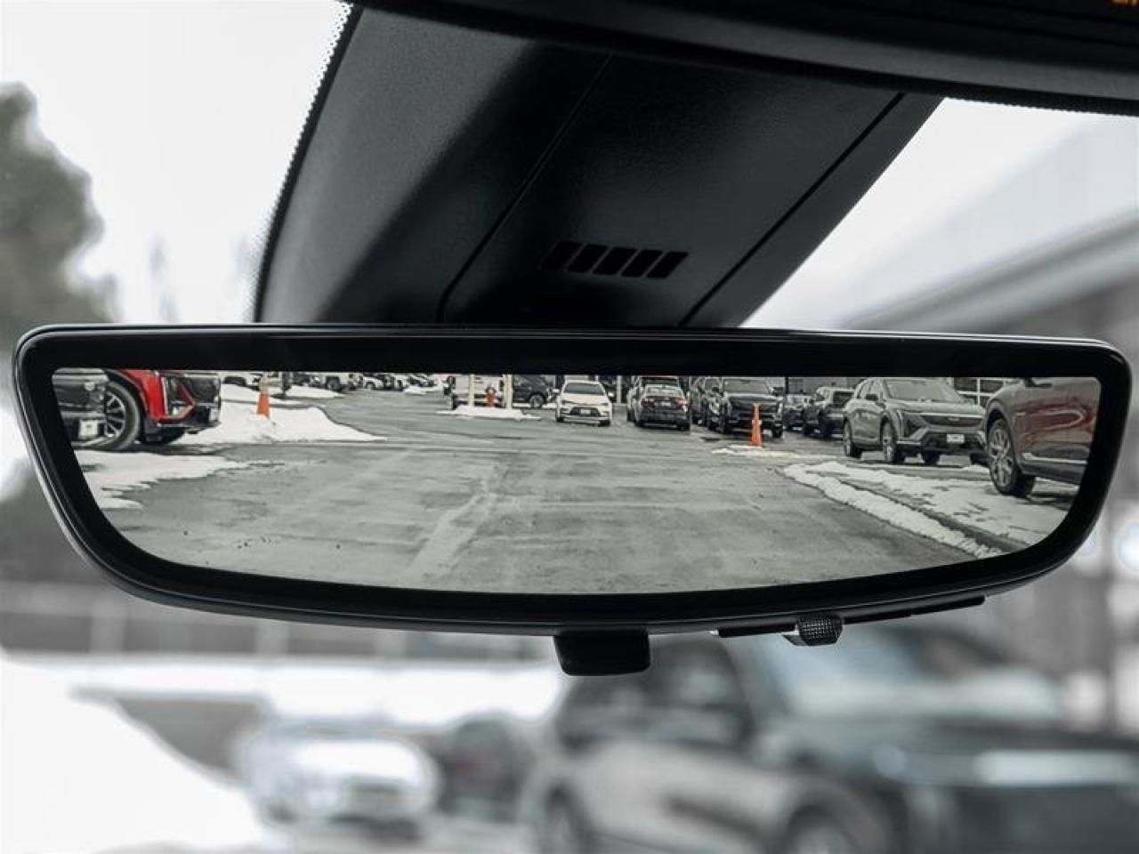 2026 Cadillac XT5 Sport Photo