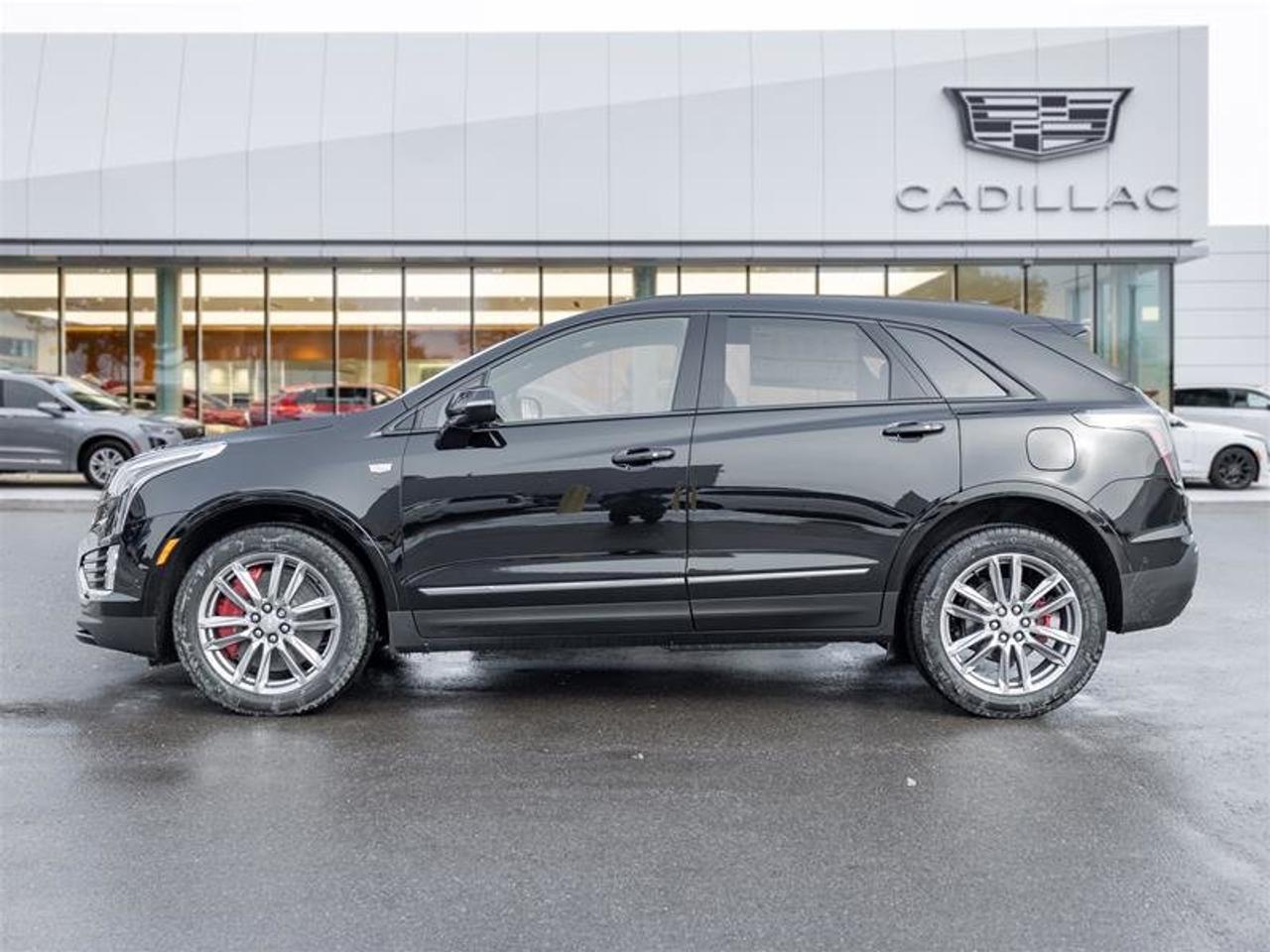 2026 Cadillac XT5 Sport Photo2