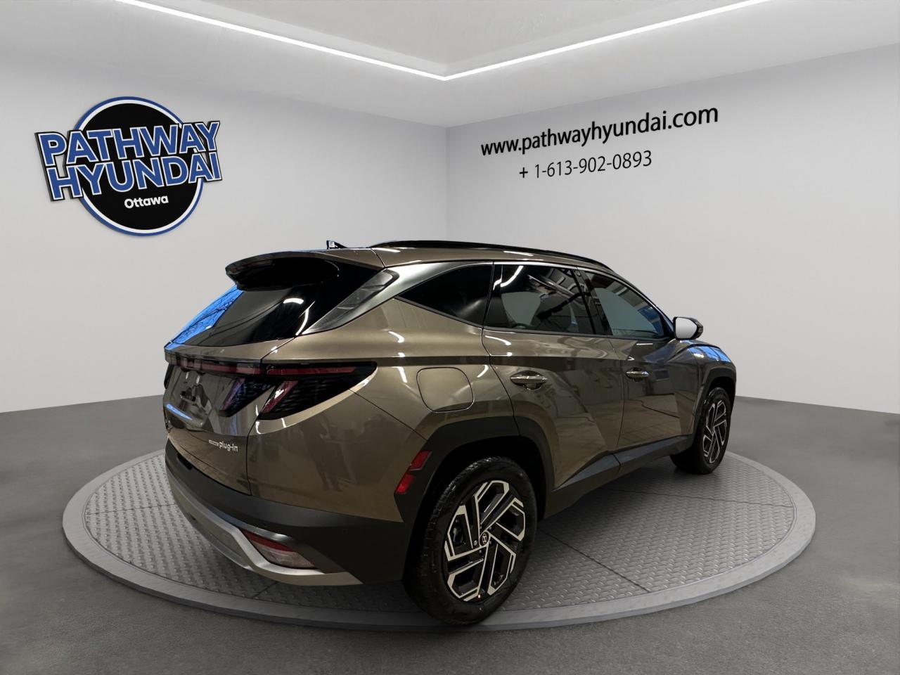 2026 Hyundai Tucson Plug-In Hybrid Ultimate Photo3