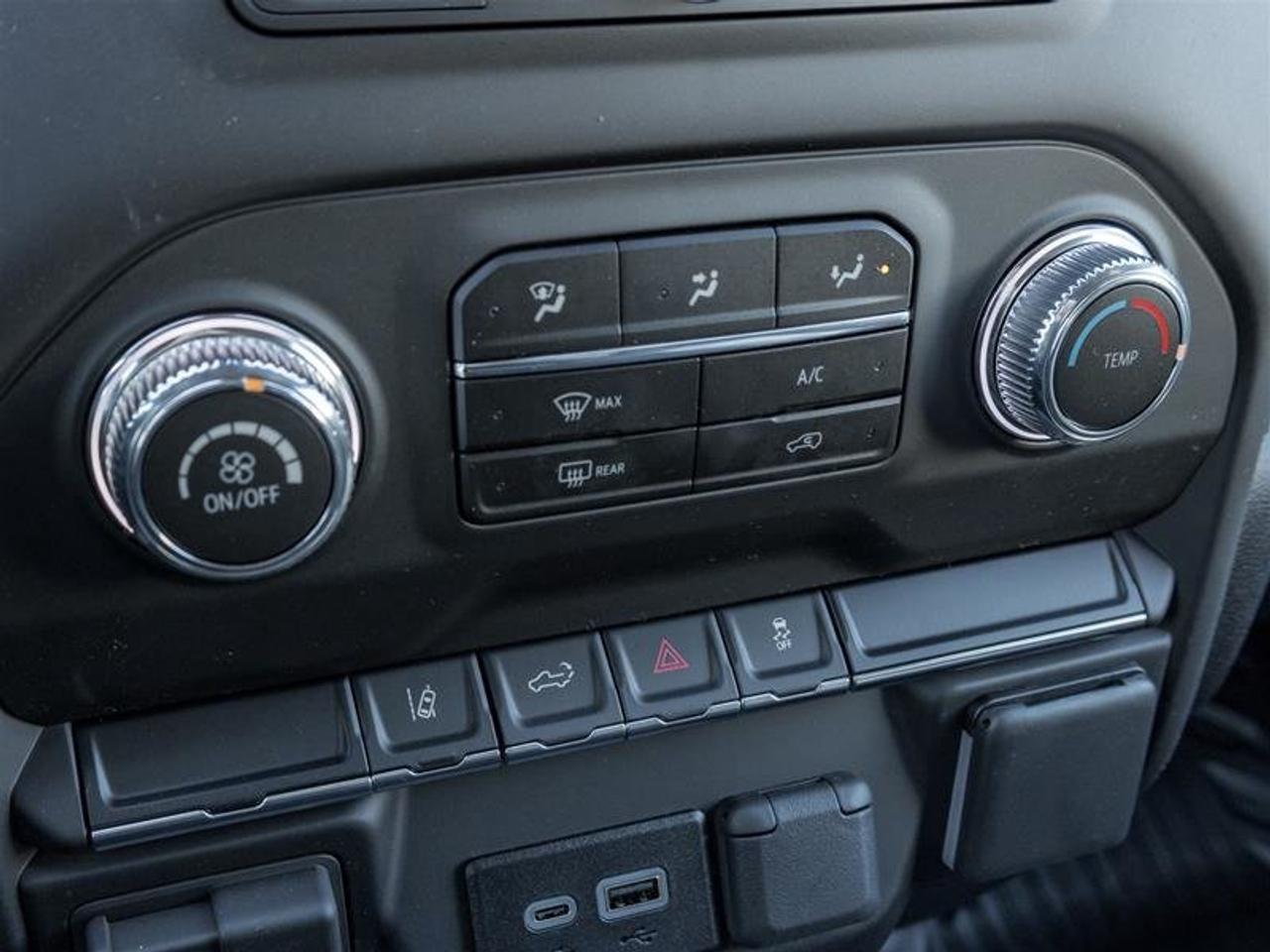 2026 GMC Sierra 2500 HD PRO Photo