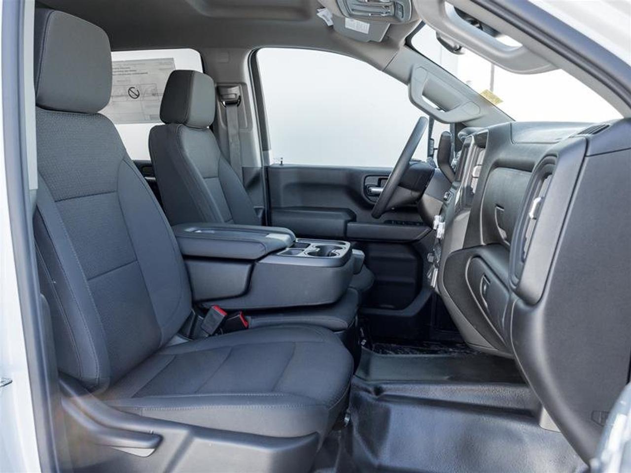 2026 GMC Sierra 2500 HD PRO Photo