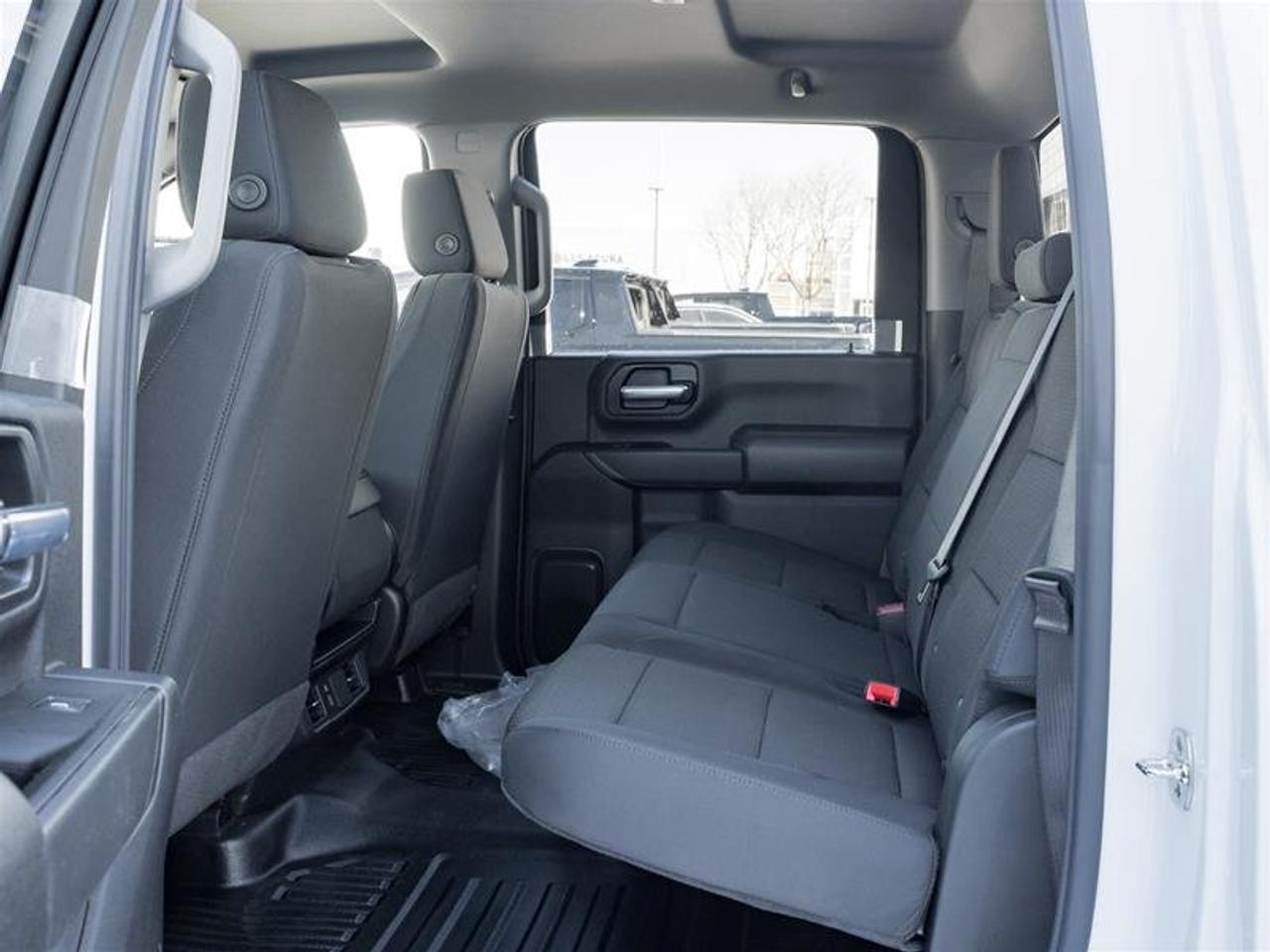 2026 GMC Sierra 2500 HD PRO Photo