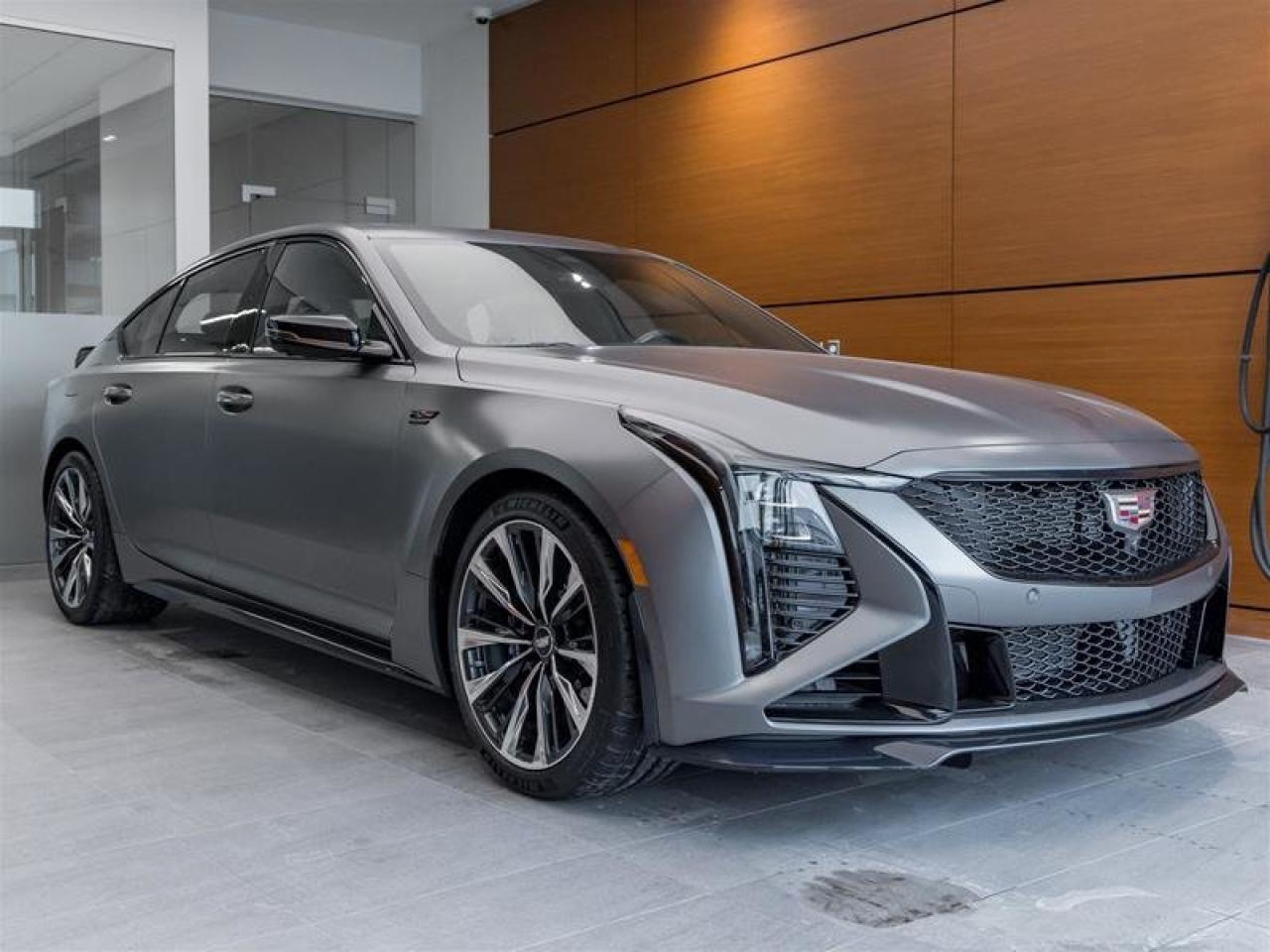 2025 Cadillac CT5-V 4dr Sdn Blackwing Photo2