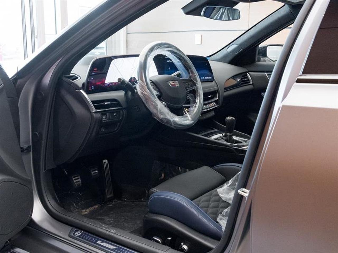 2025 Cadillac CT5-V 4dr Sdn Blackwing Photo