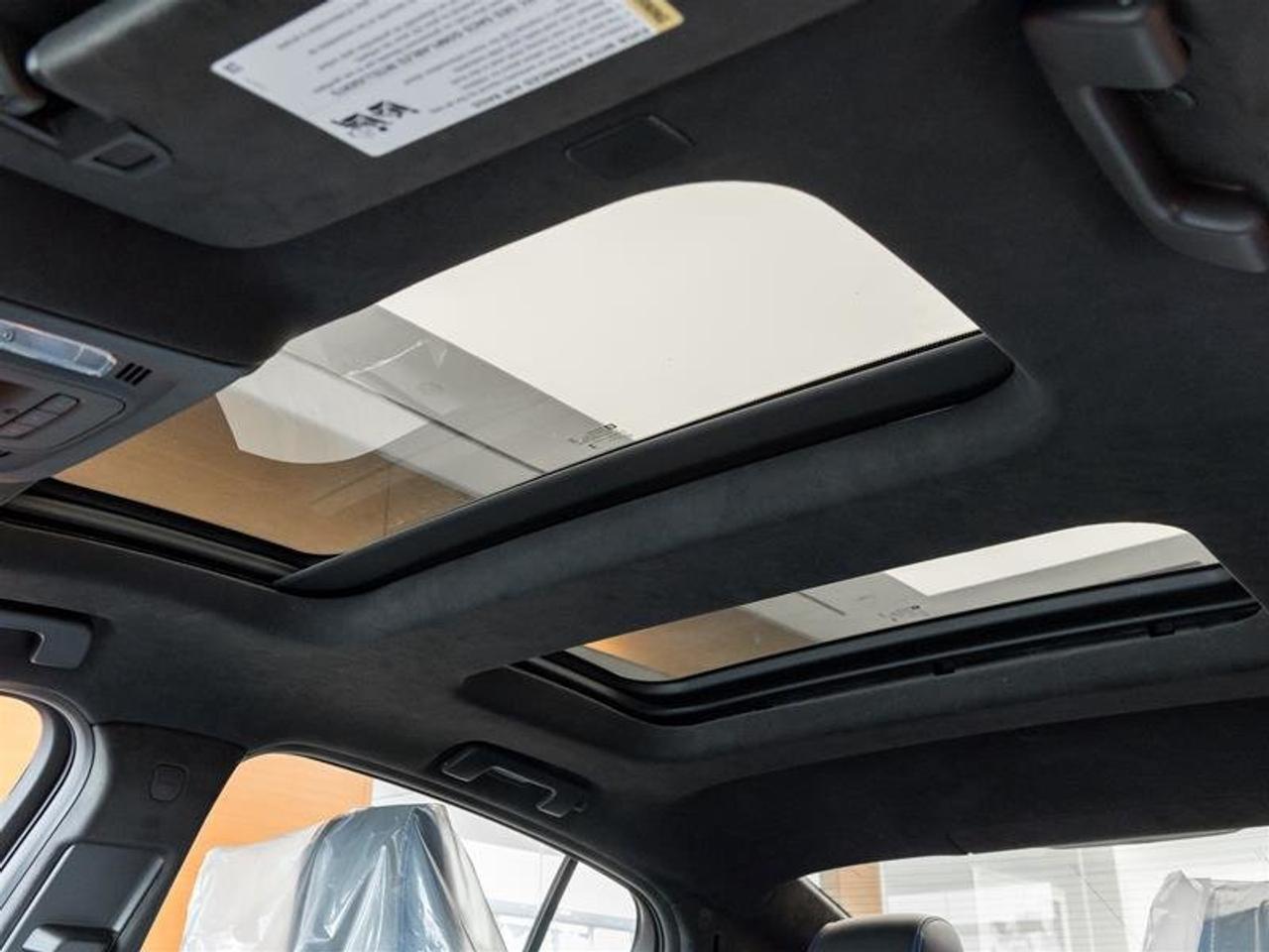 2025 Cadillac CT5-V 4dr Sdn Blackwing Photo