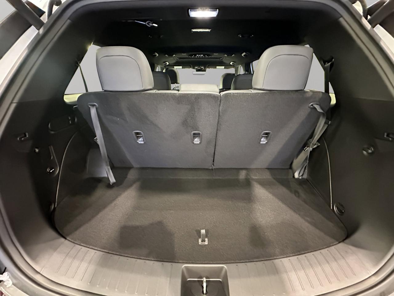 2026 Hyundai PALISADE XRT PRO Photo