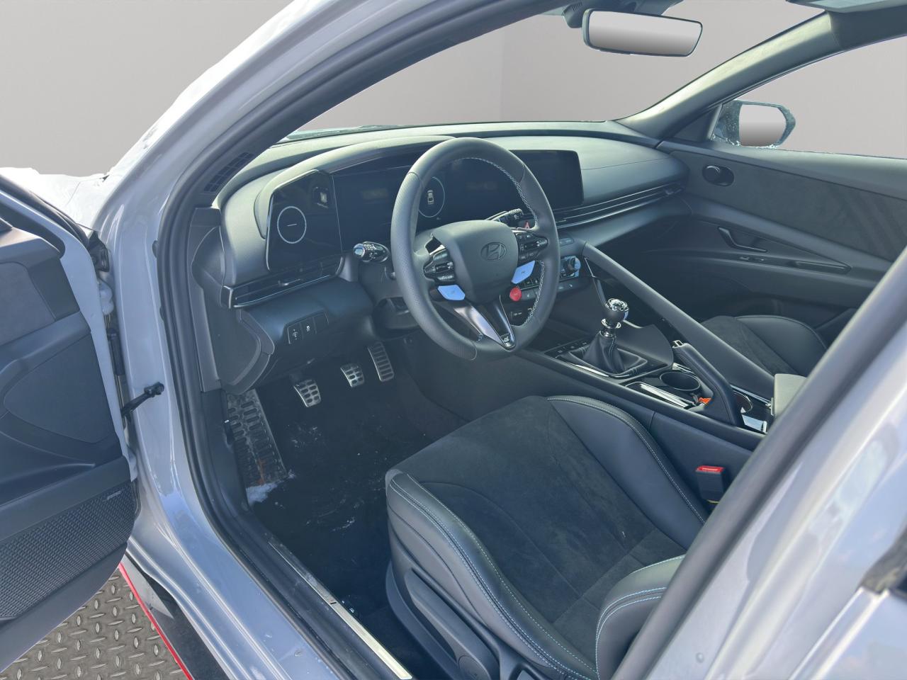 2025 Hyundai Elantra N  Photo