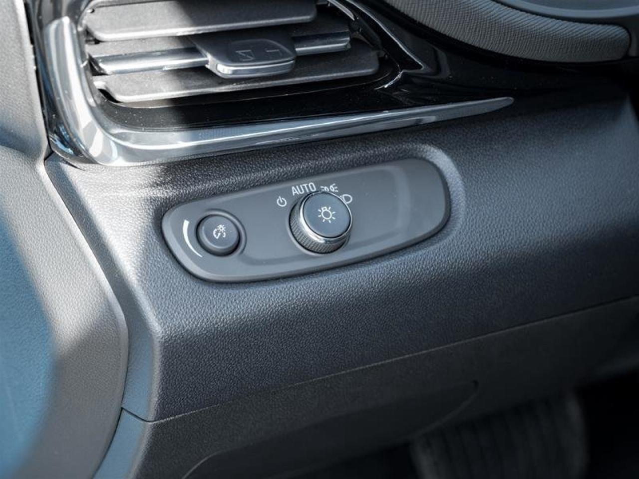 2026 Buick Envista Sport Touring Photo