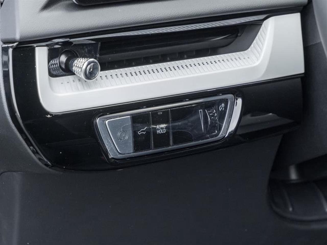 2026 Cadillac OPTIQ Premium Luxury Photo