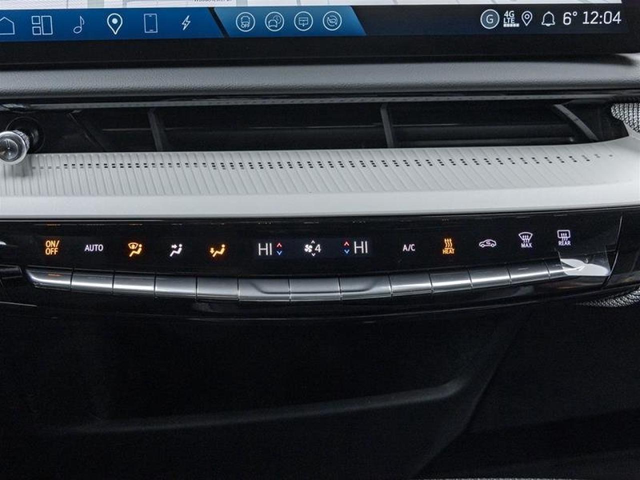 2026 Cadillac OPTIQ Premium Luxury Photo