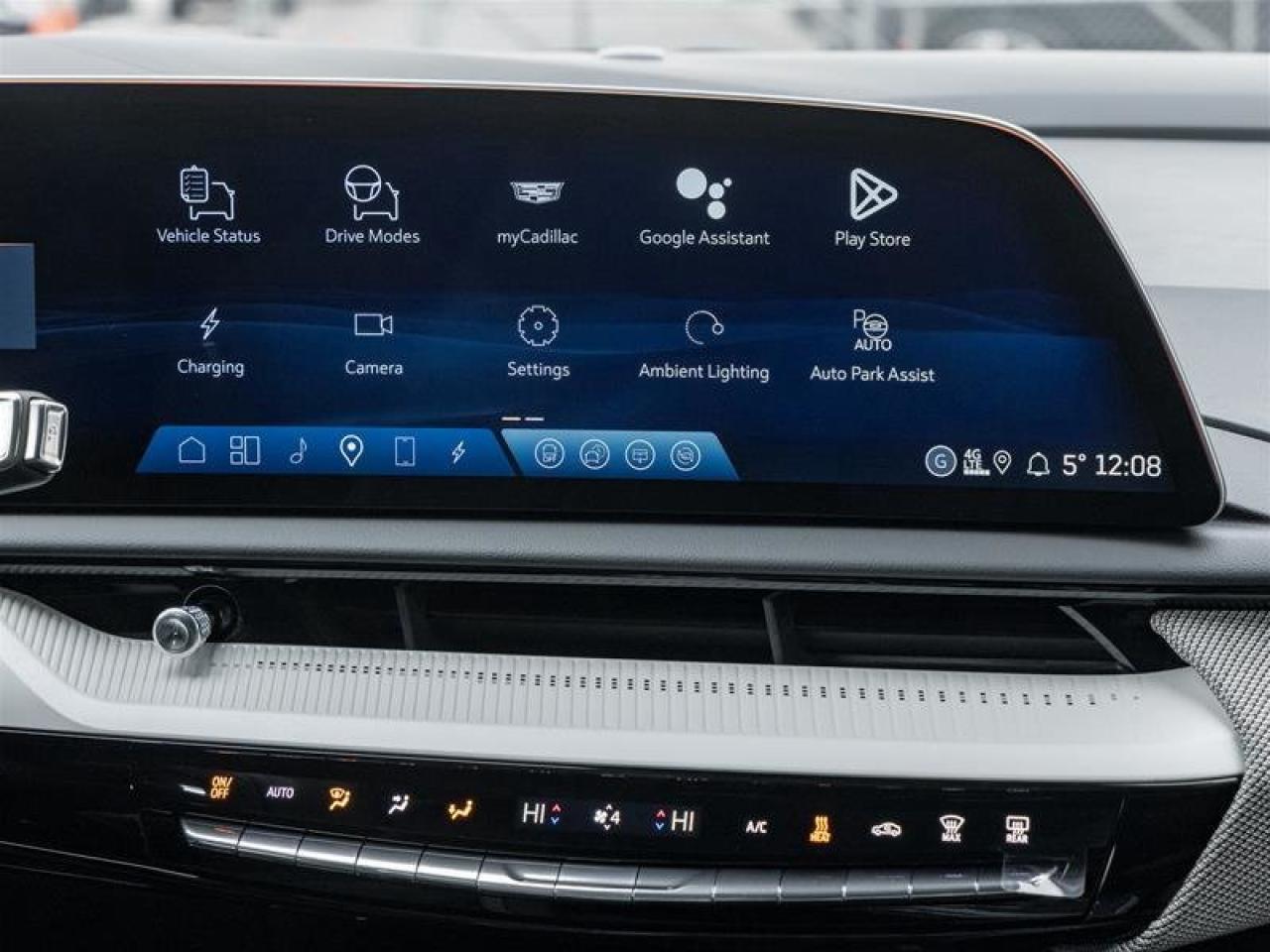 2026 Cadillac OPTIQ Premium Luxury Photo