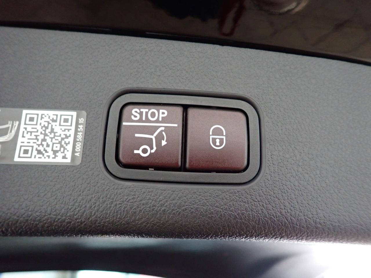 2025 Mercedes-Benz GLC 300 *HYBRID* LEATHER NAVI SUNROOF AWD Photo