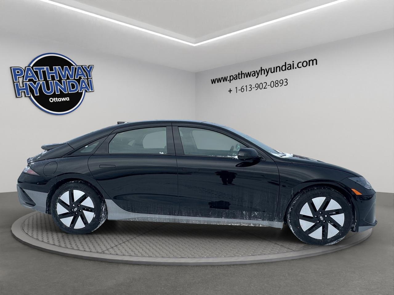 2025 Hyundai IONIQ 6 Preferred Photo