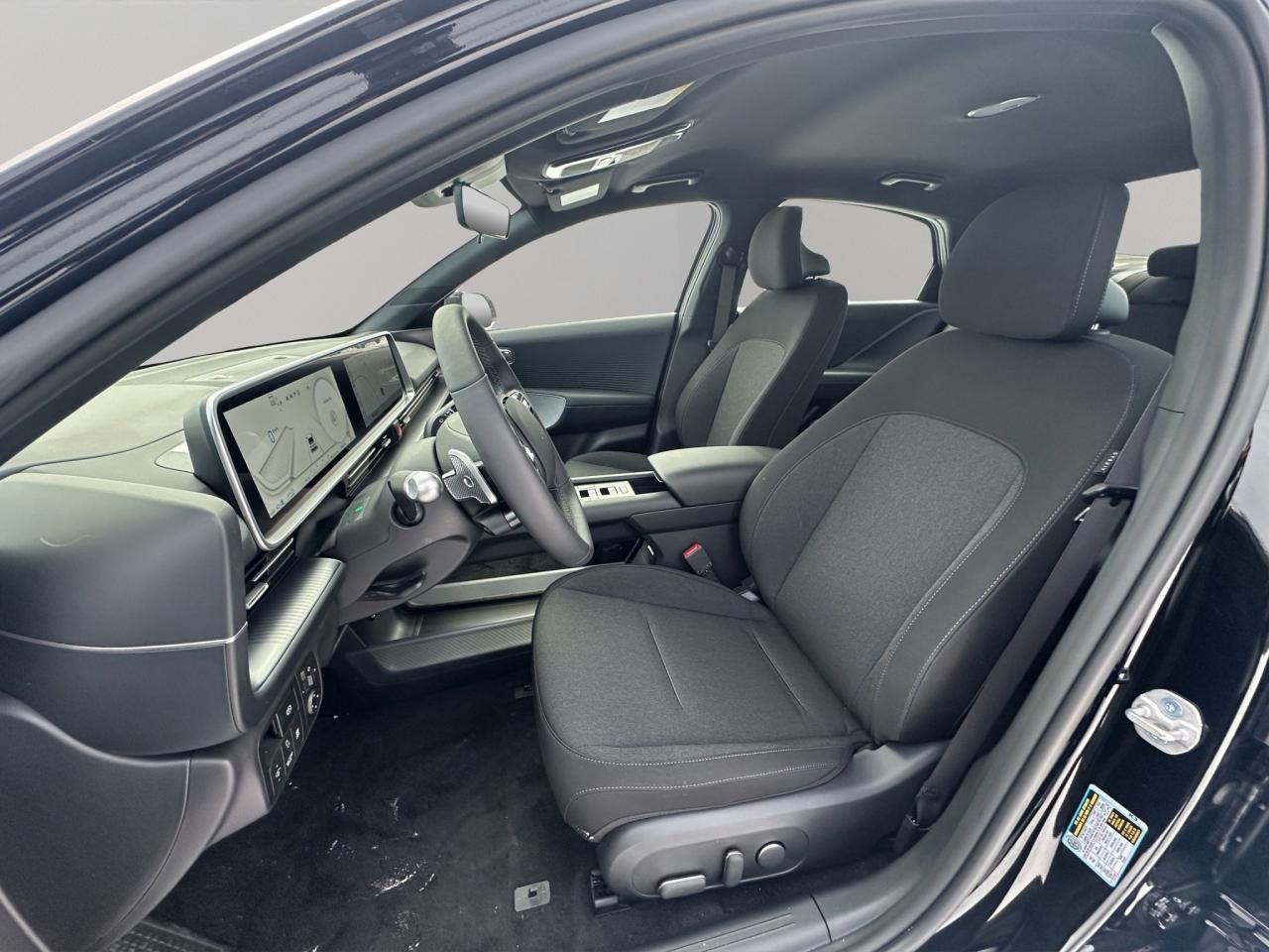 2025 Hyundai IONIQ 6 Preferred Photo