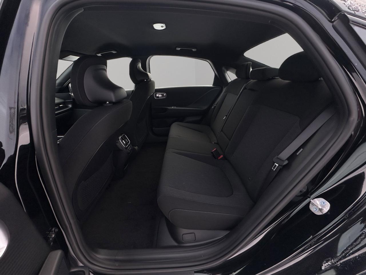 2025 Hyundai IONIQ 6 Preferred Photo