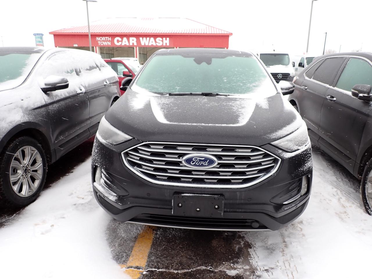 2024 Ford Edge Titanium AWD Photo