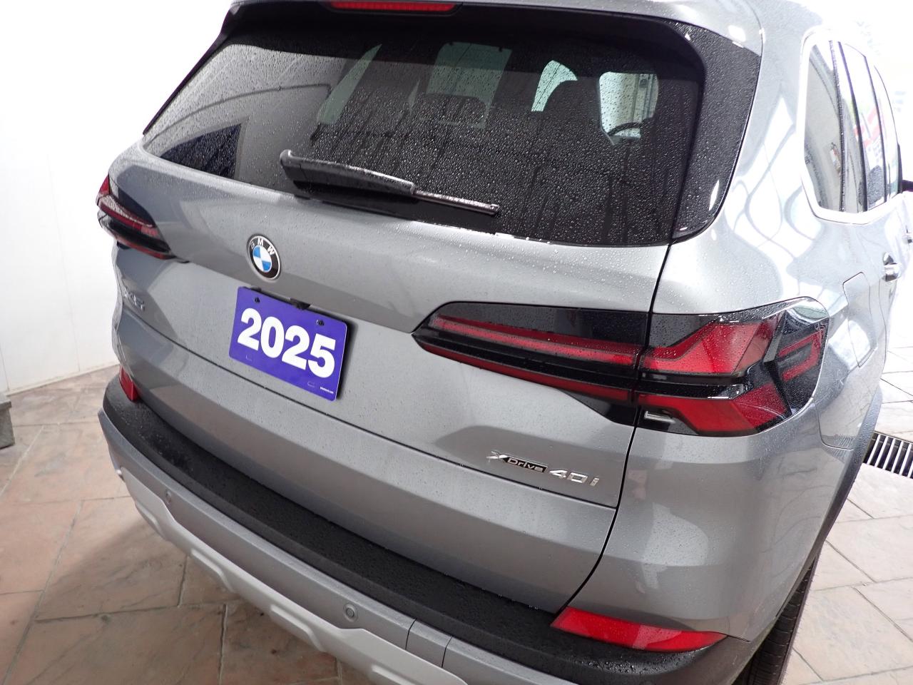 2025 BMW X5 xDrive40i AWD *HYBRID* LEATHER NAVI PANO SUNROOF Photo