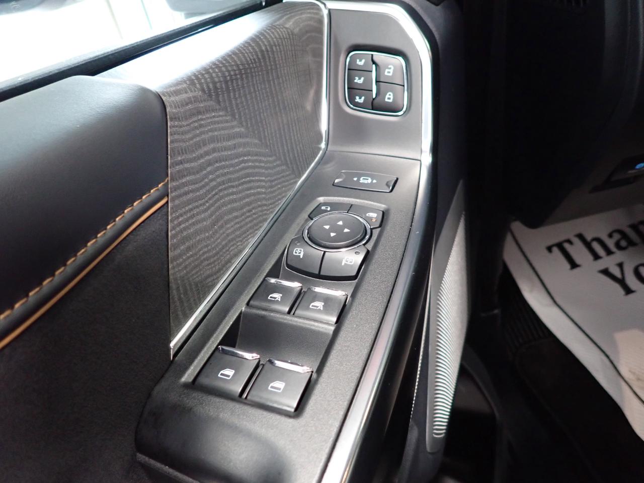 2023 Ford SUPER DUTY F-350 SRW PLATINUM CREW *DIESEL* LEATHER NAVI Photo