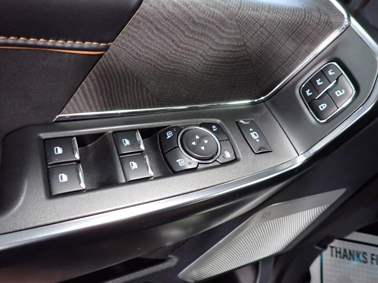 2023 Ford SUPER DUTY F-450 DRW PLATINUM CREW DRW LEATHER DULY SUNROOF 4WD *DIESEL* Photo