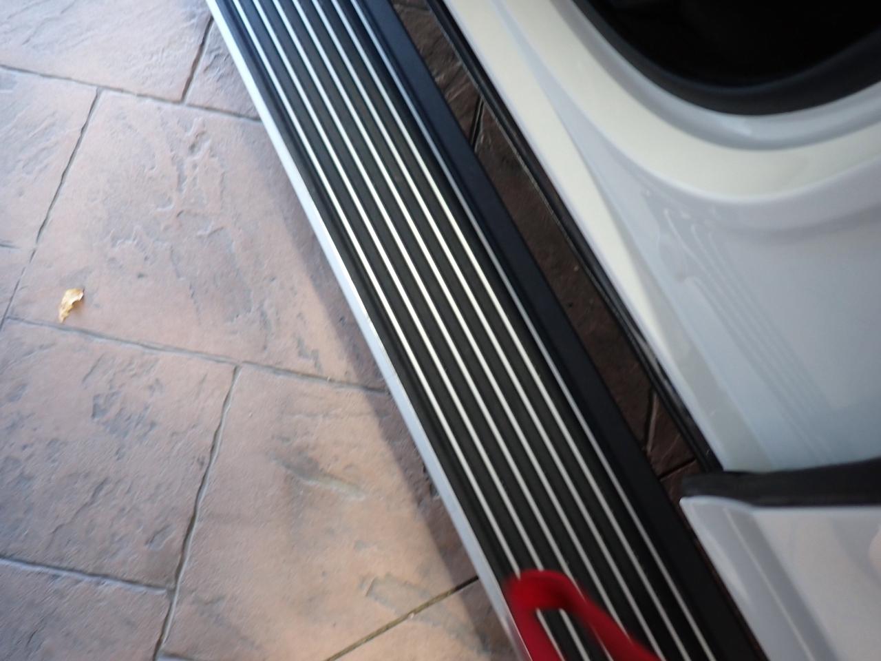 2022 Jeep Grand Wagoneer Series III 4WD LEATHER NAVI PANO SUNROOF Photo