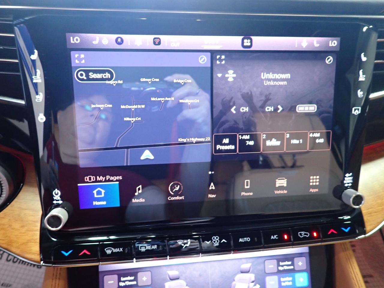 2022 Jeep Grand Wagoneer Series III 4WD LEATHER NAVI PANO SUNROOF Photo