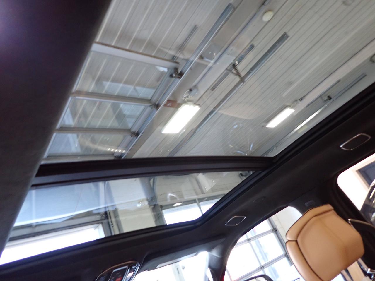 2022 Jeep Grand Wagoneer Series III 4WD LEATHER NAVI PANO SUNROOF Photo