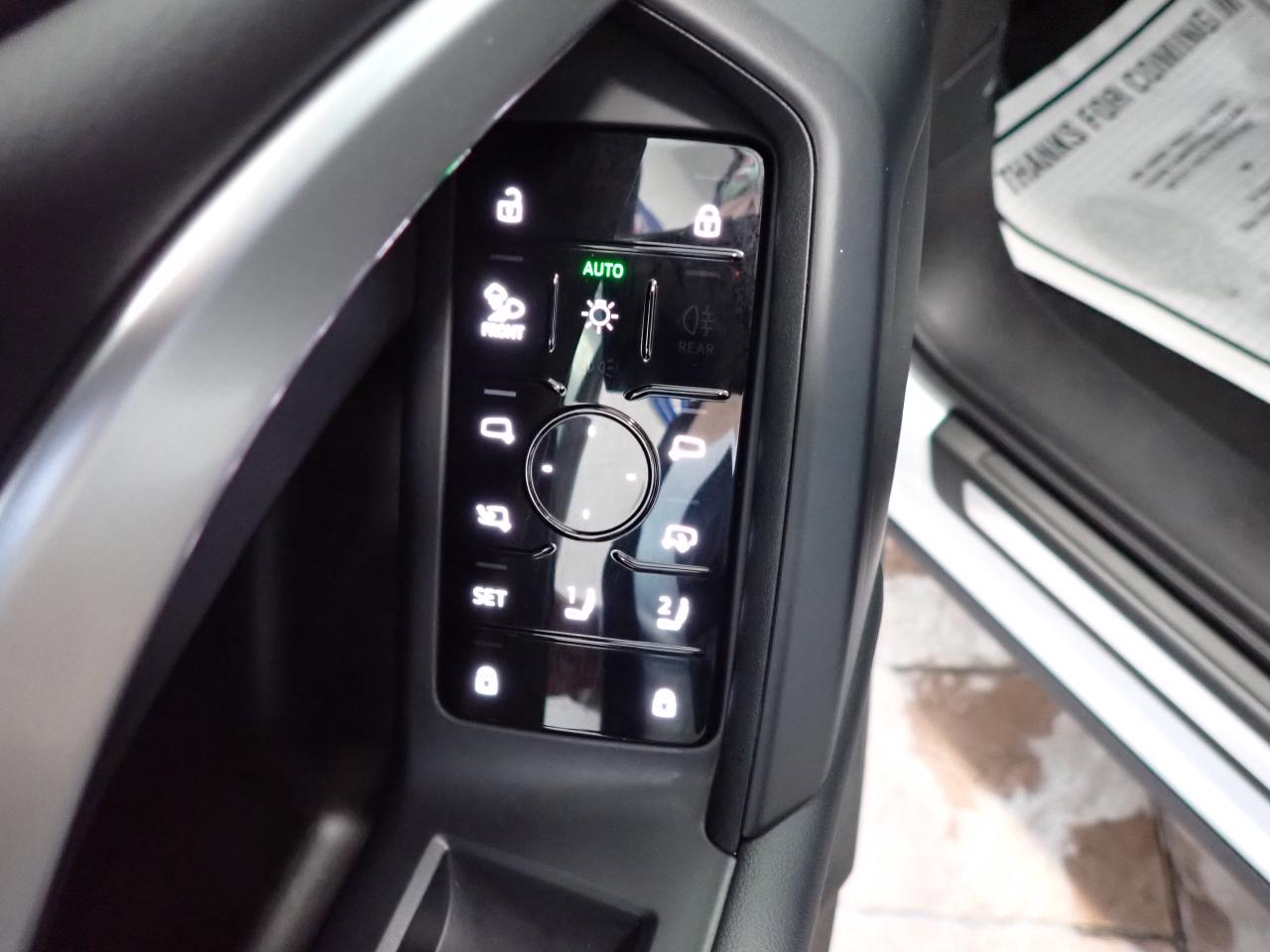 2025 Audi Q5 Progressiv AWD LEATHER NAVI SUNROOF Photo