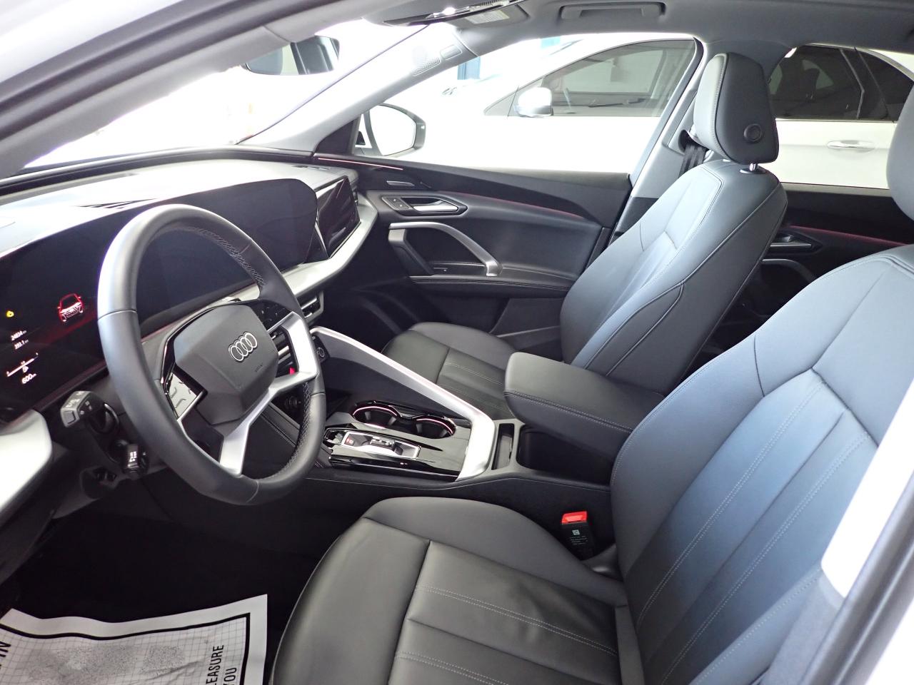 2025 Audi Q5 Progressiv AWD LEATHER NAVI SUNROOF Photo