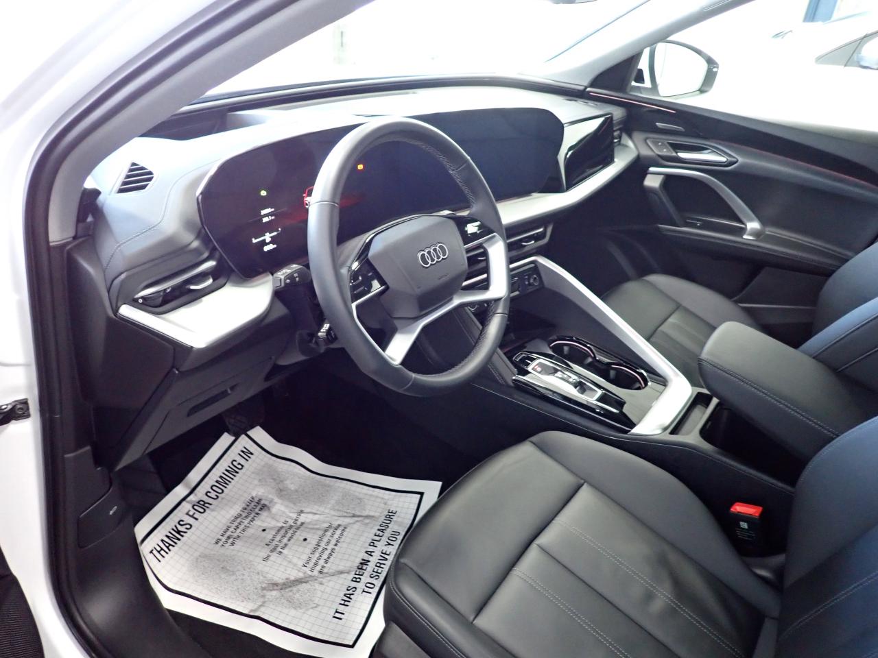 2025 Audi Q5 Progressiv AWD LEATHER NAVI SUNROOF Photo