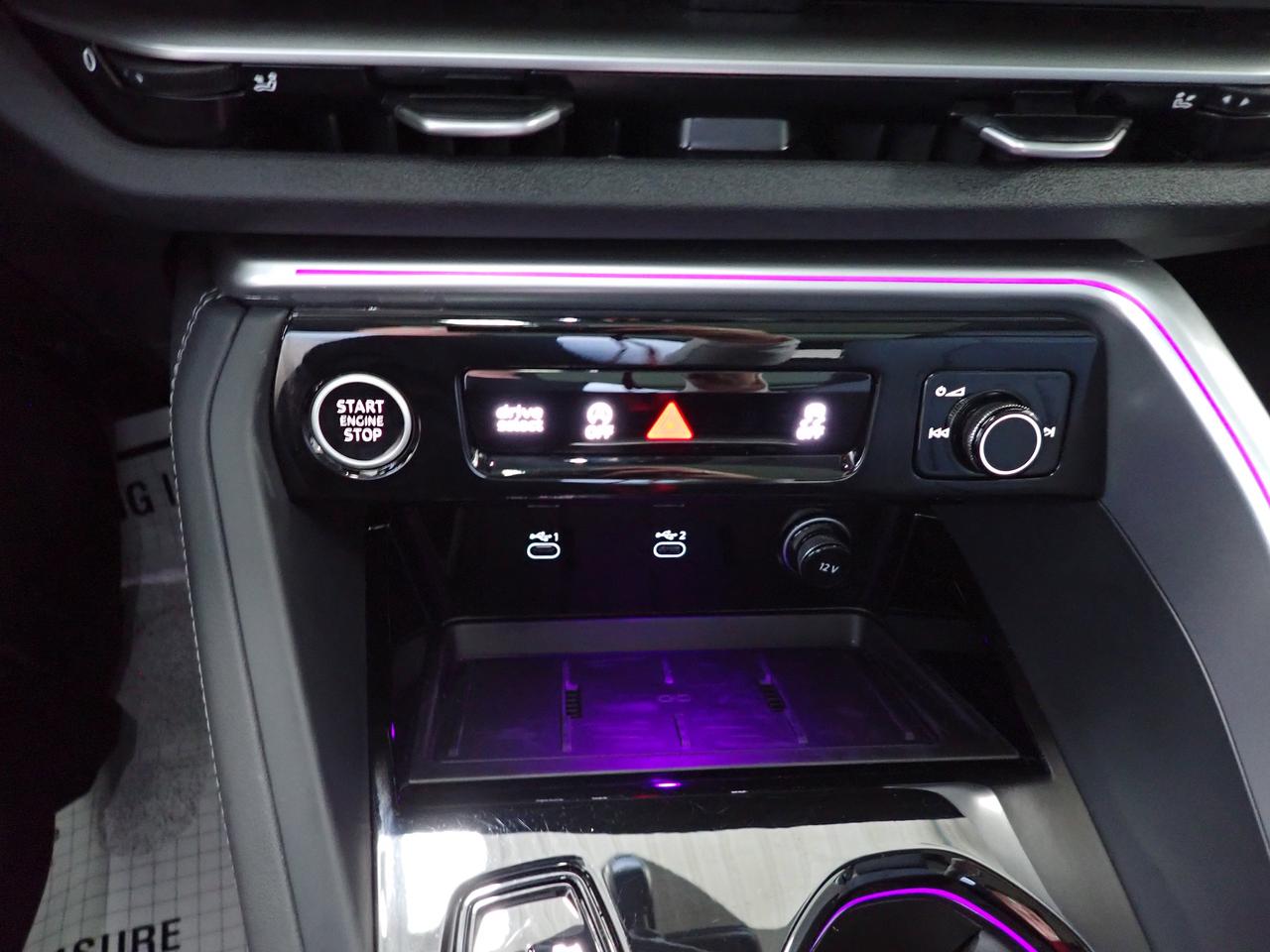 2025 Audi Q5 Progressiv AWD LEATHER NAVI SUNROOF Photo