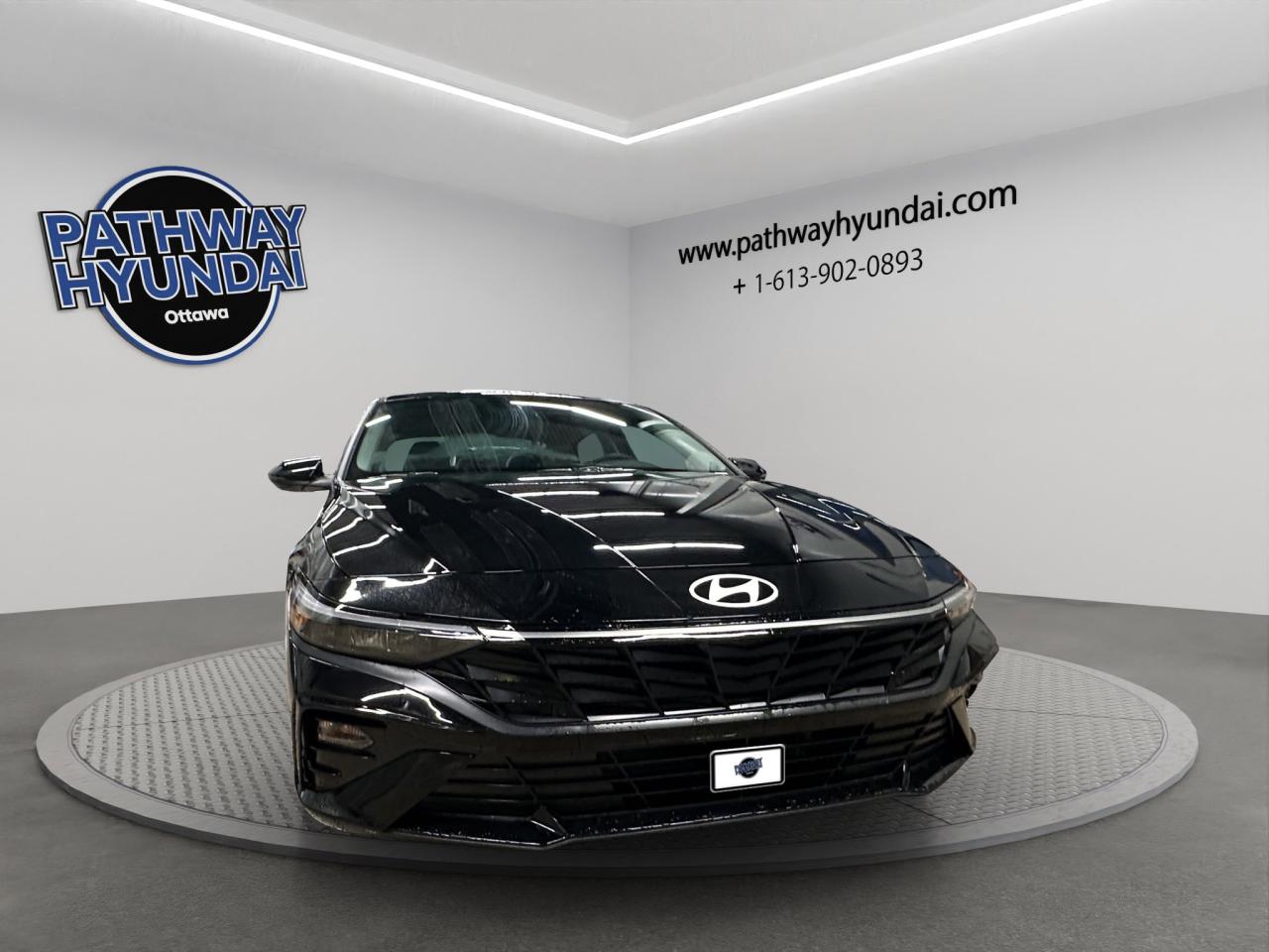 2026 Hyundai Elantra Hybrid Luxury Photo